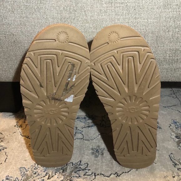 UGG Ultra Mini Chestnut Boots - Picture 8 of 10